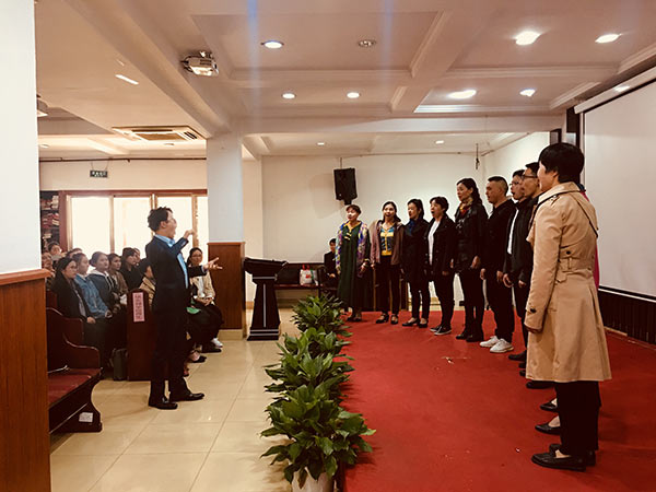 华东神学院师生赴无锡教会进行圣乐交流 华东神学院师生赴无锡教会进行圣乐交流